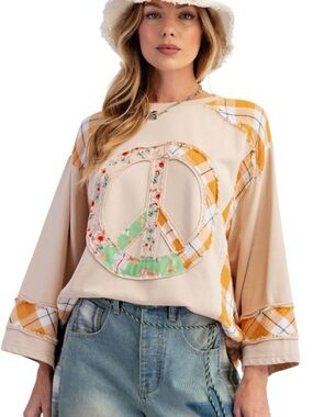 333:  EASEL NWT TOP ALMOND (H30)